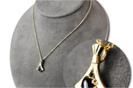 50-- Genuine Black Onyx Pendant on 18" Pure Goldtone Chain $1.99